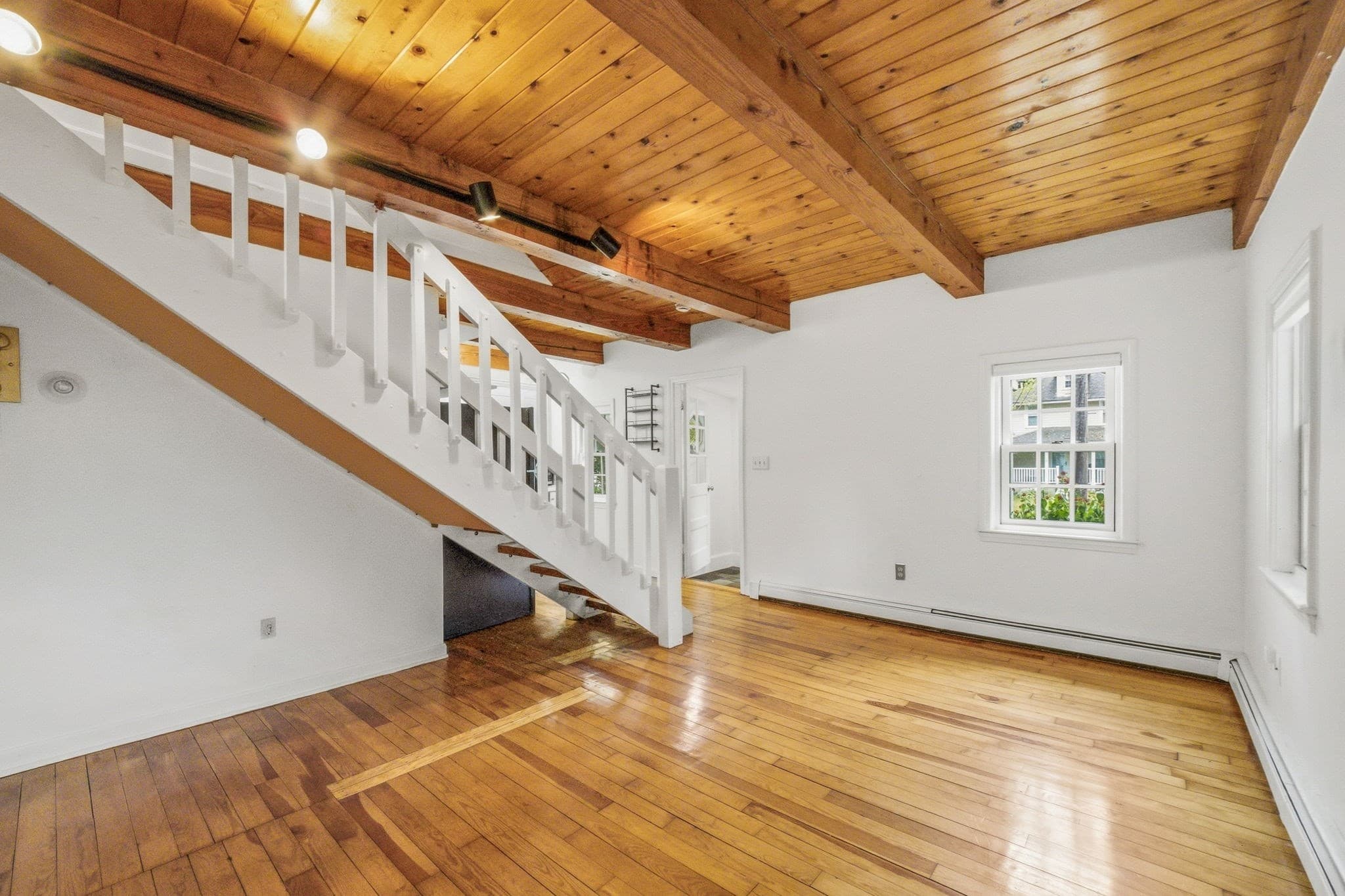 Single Family Residence at 33 School St, Hanover MA 02339, Hanover, photo 16 of 42