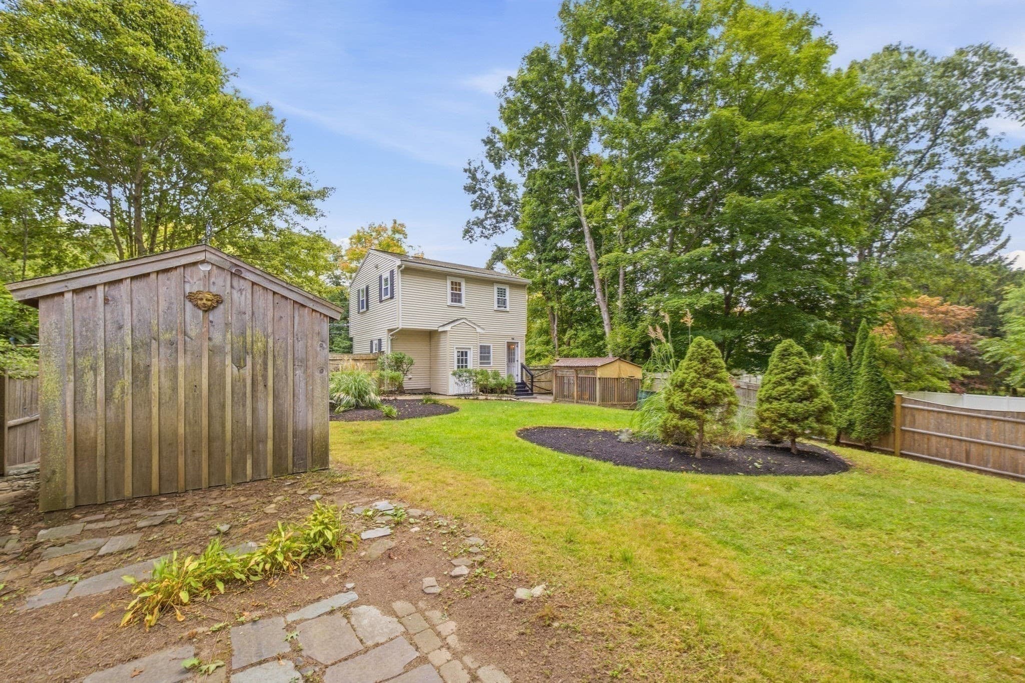 Single Family Residence at 33 School St, Hanover MA 02339, Hanover, photo 32 of 42