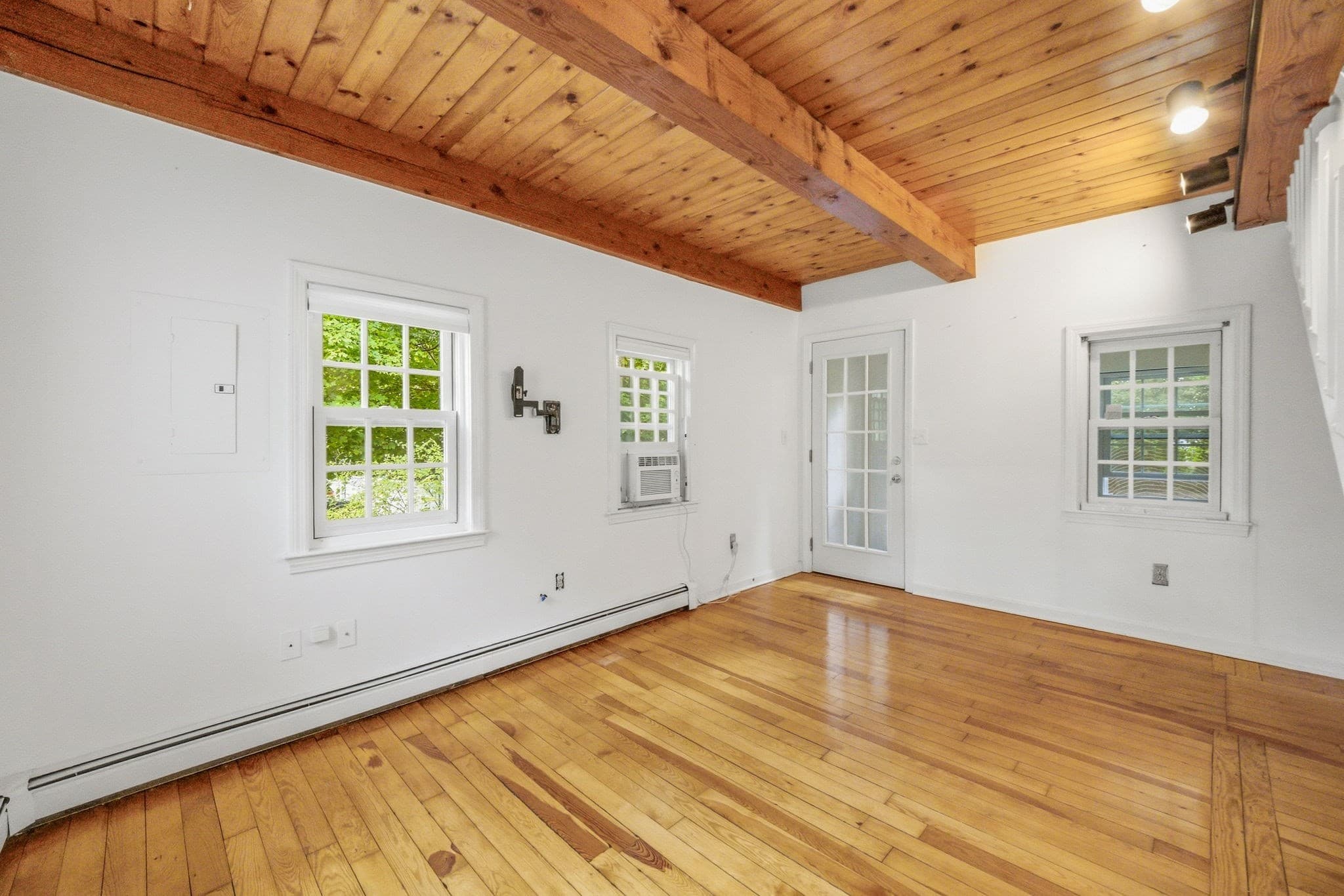 Single Family Residence at 33 School St, Hanover MA 02339, Hanover, photo 15 of 42