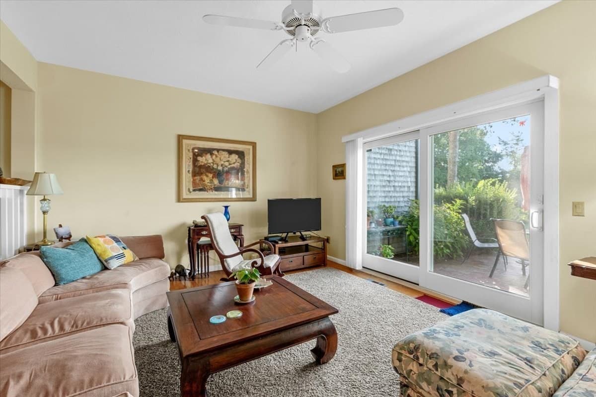 Single Family Residence at 30 Woodbury St # 30, Wareham MA 02532, Wareham, photo 12 of 42