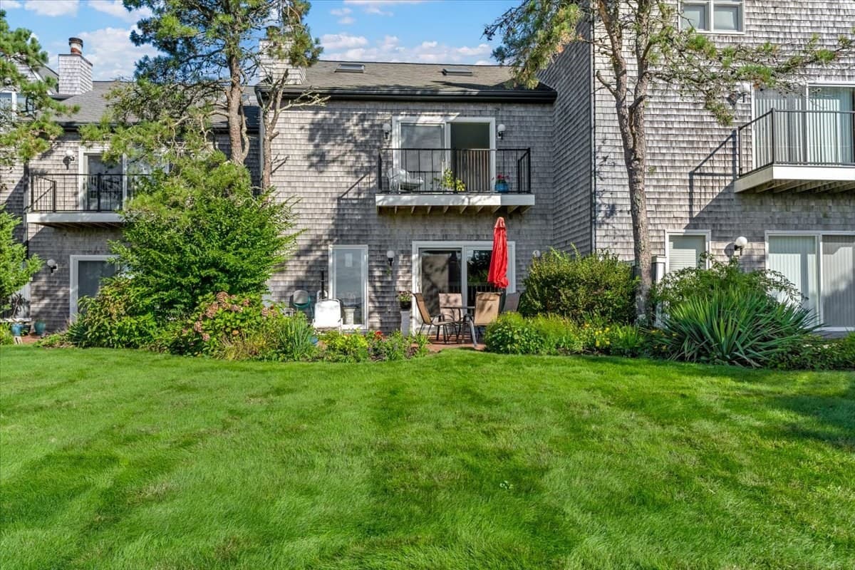 Condominium at 30 Woodbury St # 30, Wareham MA 02532, Wareham, photo 32 of 42