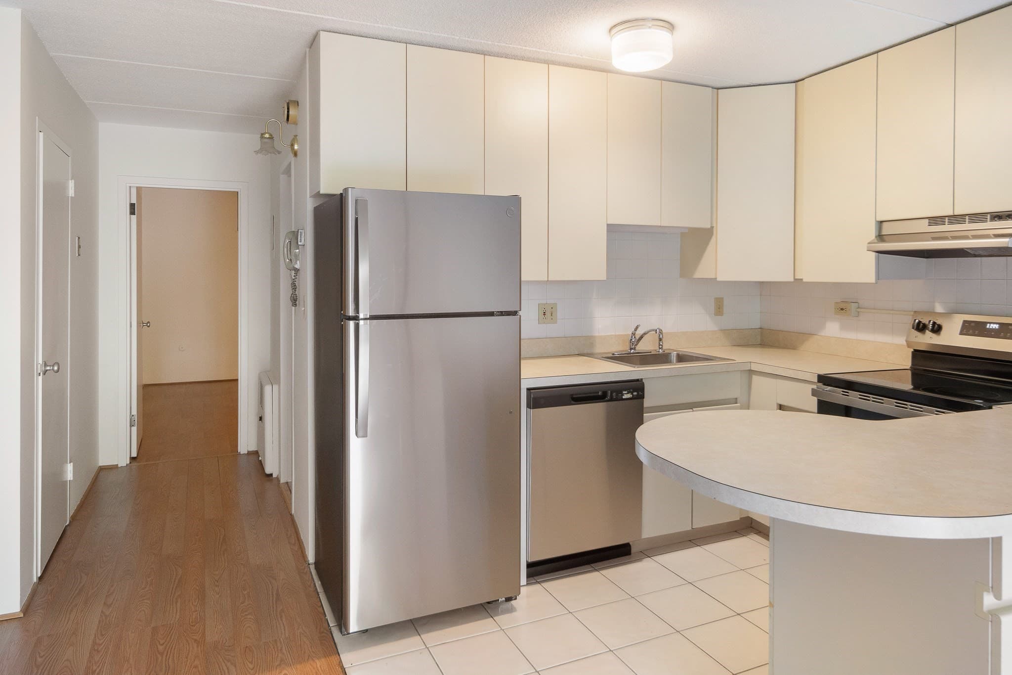 Condominium at 200 Swanton St # T14, Winchester MA 01890, Winchester, photo 6 of 26