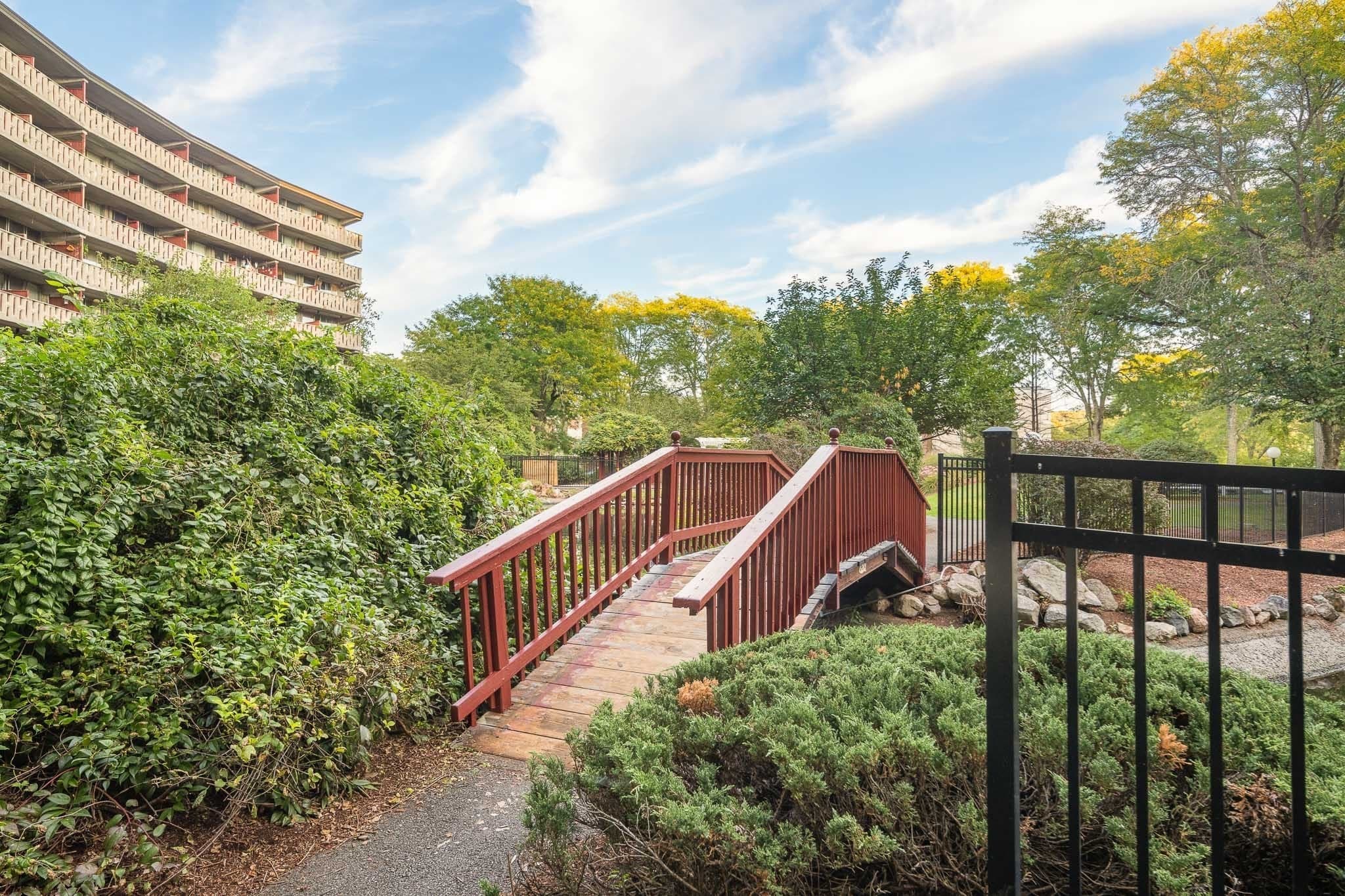 Condominium at 200 Swanton St # T14, Winchester MA 01890, Winchester, photo 18 of 26