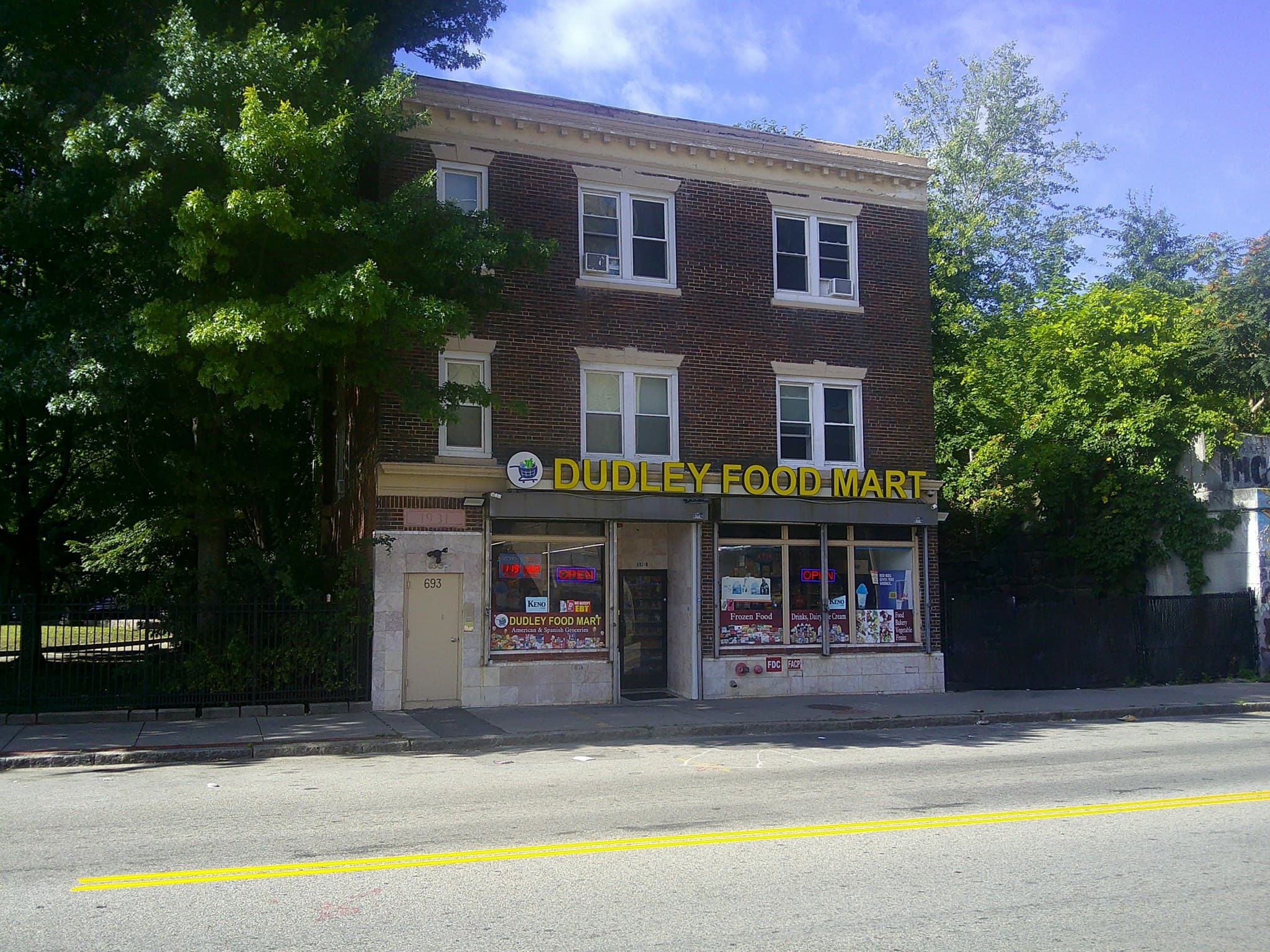 693B Dudley, Boston MA 02125