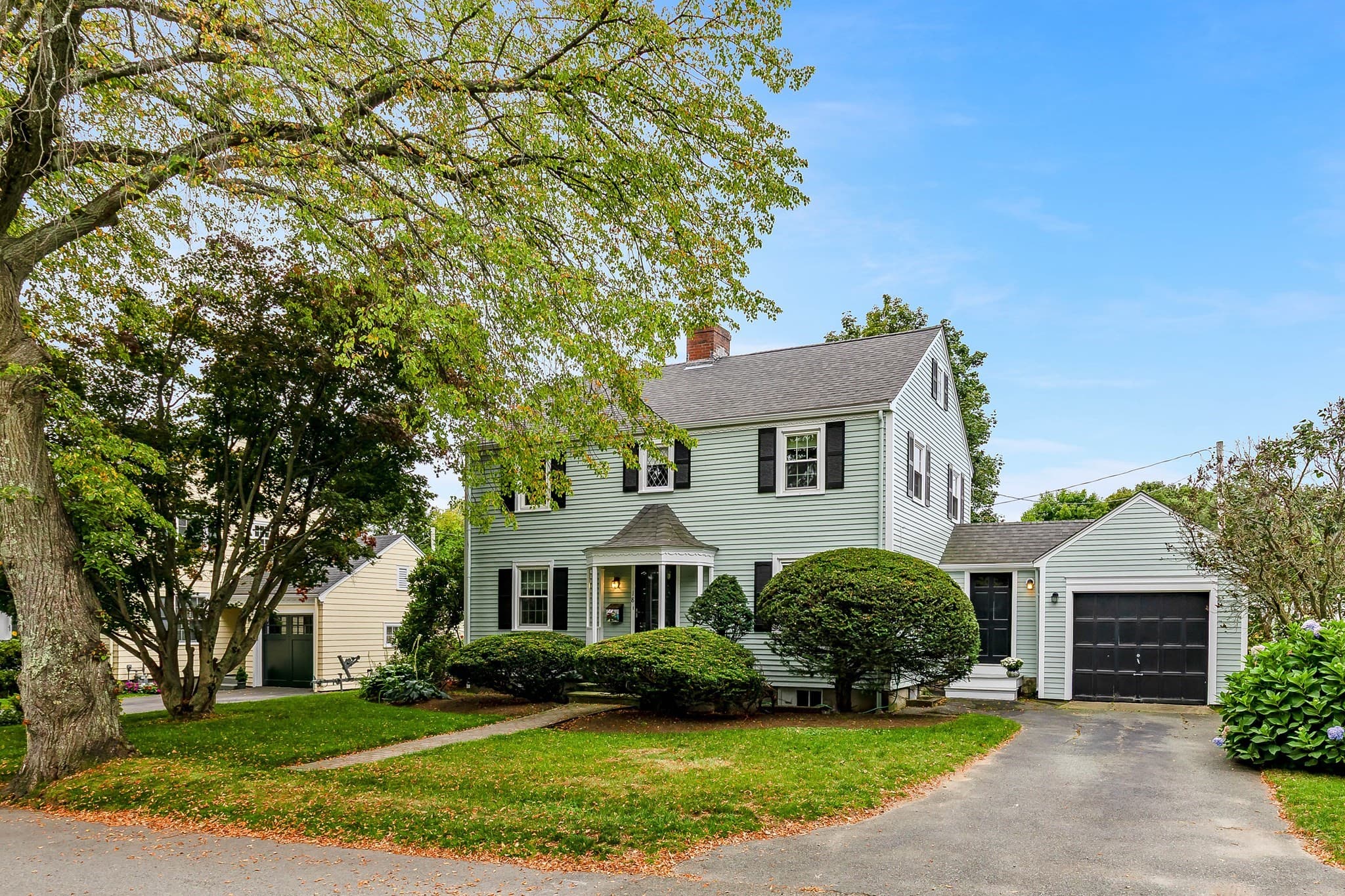 18 Mohawk Rd, Marblehead MA 01945