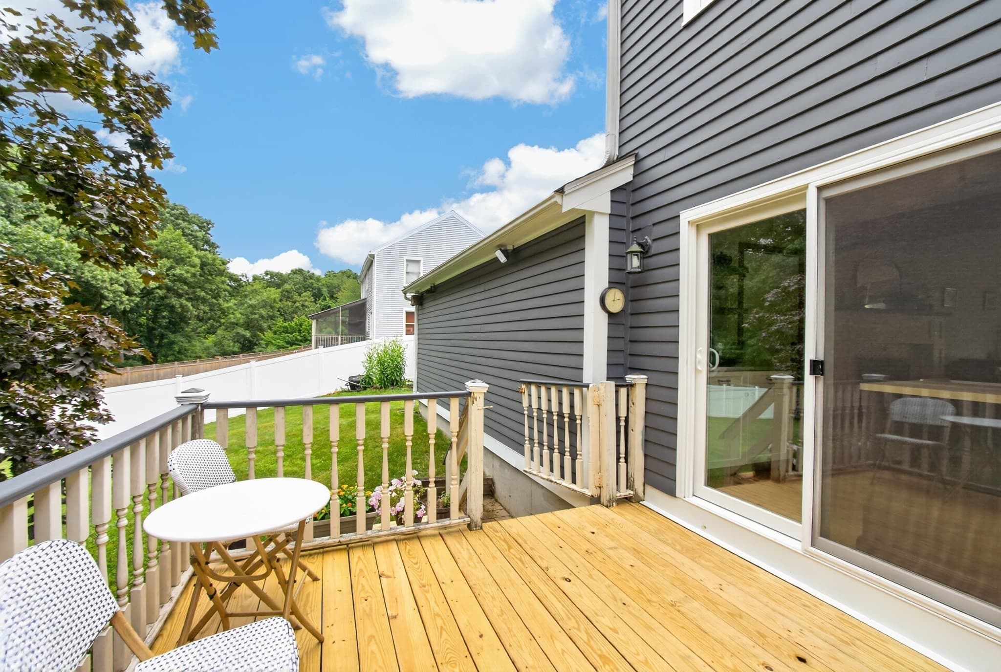 Single Family Residence at 20 Indian Ridge Dr, Leominster MA 01453, Leominster, photo 26 of 36