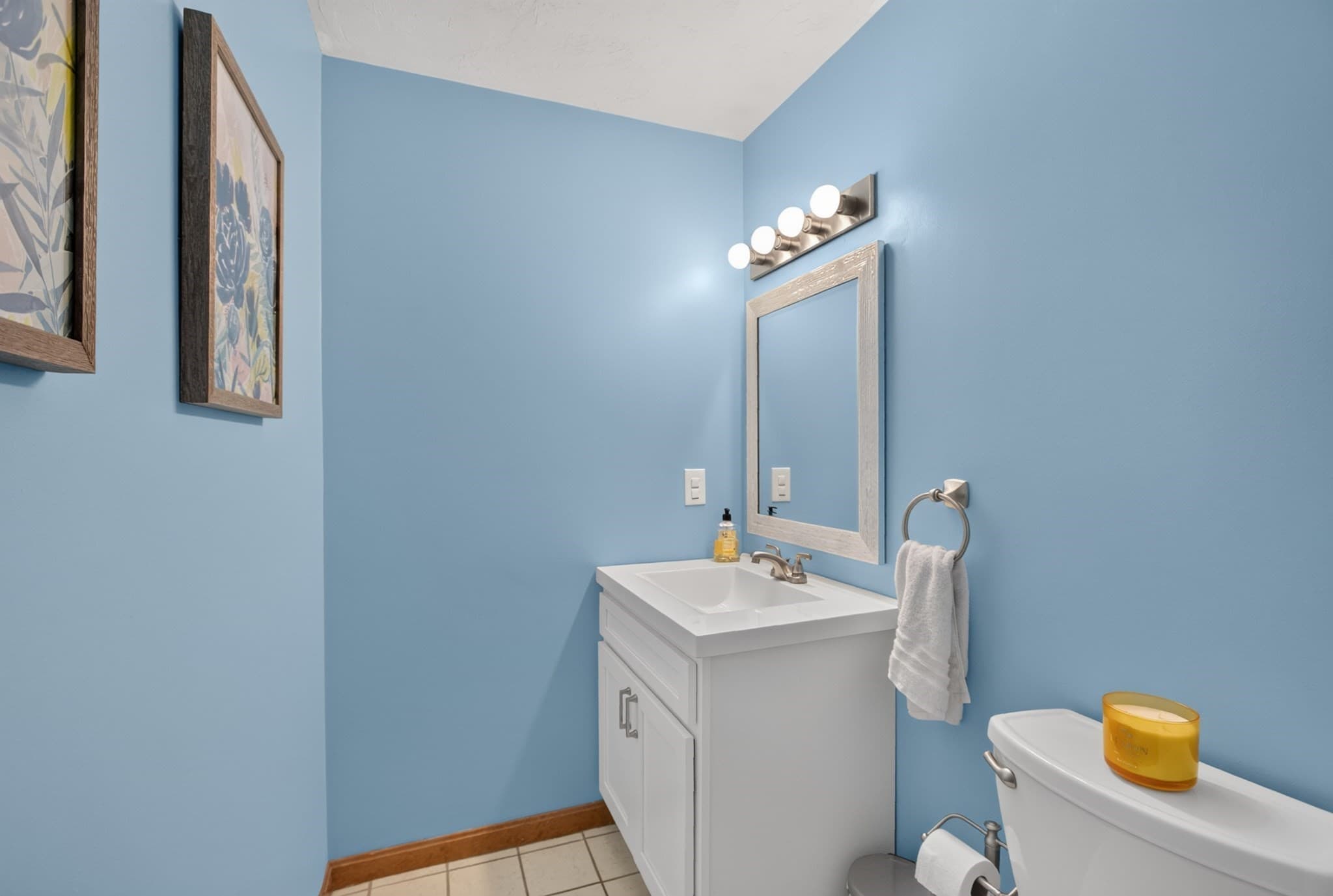 Single Family Residence at 20 Indian Ridge Dr, Leominster MA 01453, Leominster, photo 22 of 36
