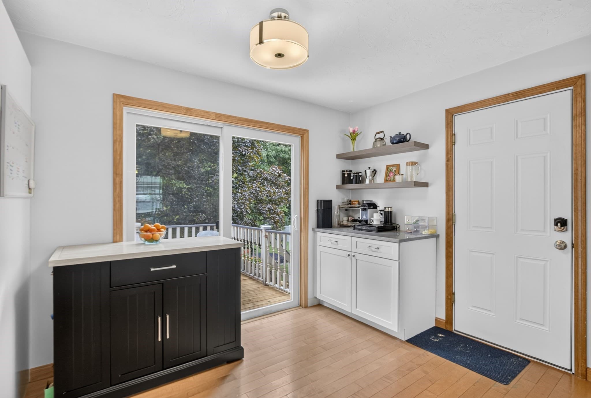 Single Family Residence at 20 Indian Ridge Dr, Leominster MA 01453, Leominster, photo 24 of 36