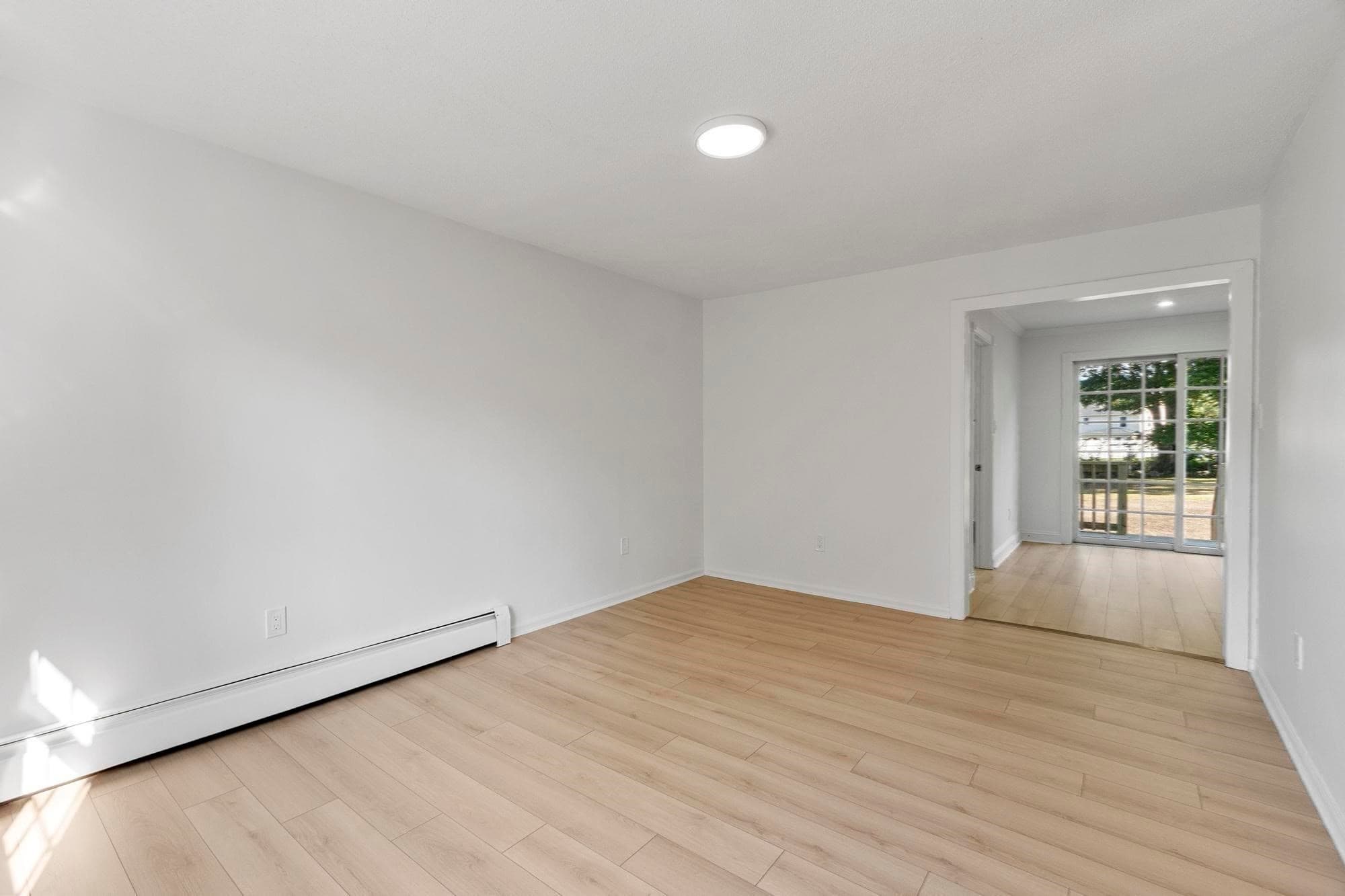 Single Family Residence at 41 Riverview Ave, Methuen MA 01844, Methuen, photo 8 of 39