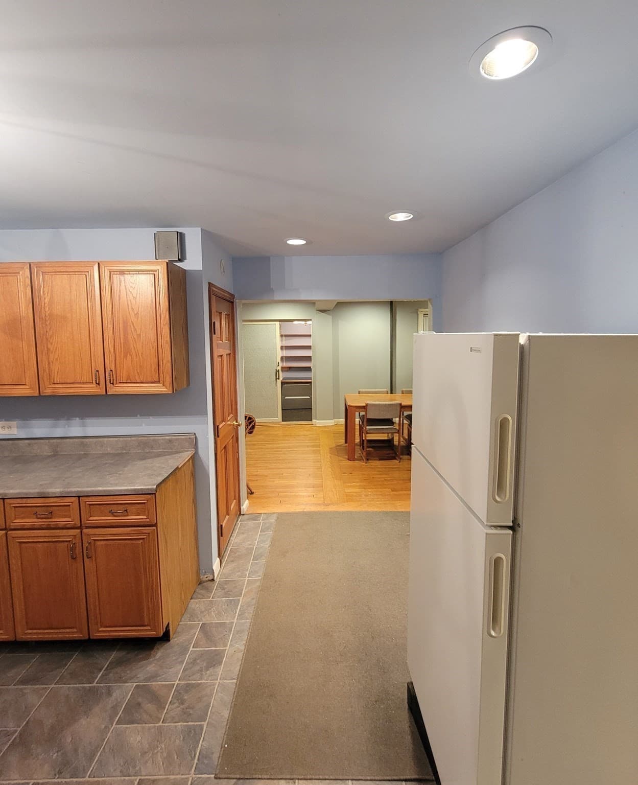 Single Family Residence at 185 Dracut St, Lowell MA 01854, Lowell, photo 5 of 17