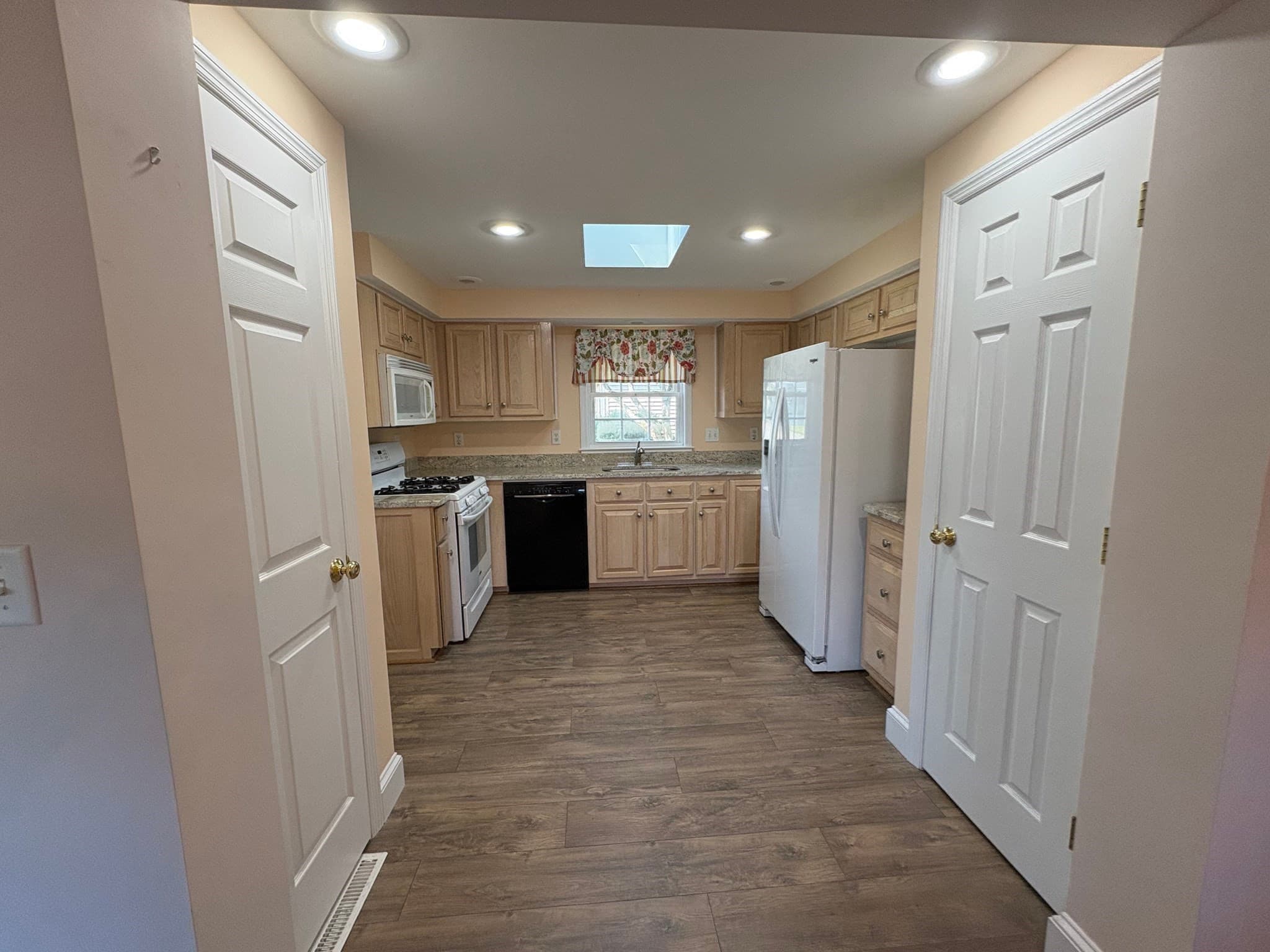 Mobile Home at 41 Pocahontas Drive, Plymouth MA 02360, Plymouth, photo 11 of 23