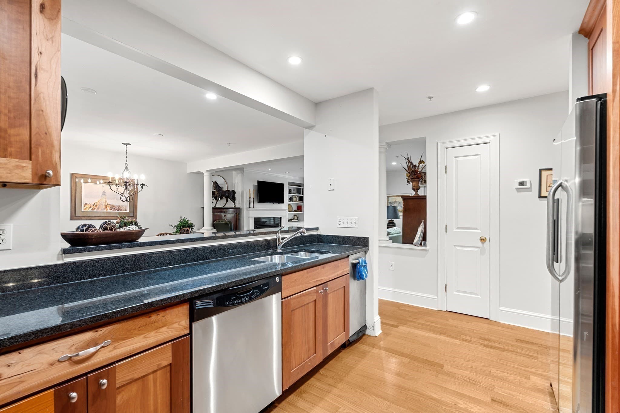 Condominium at 39 Intrepid # 103, Marblehead MA 01945, Marblehead, photo 12 of 21