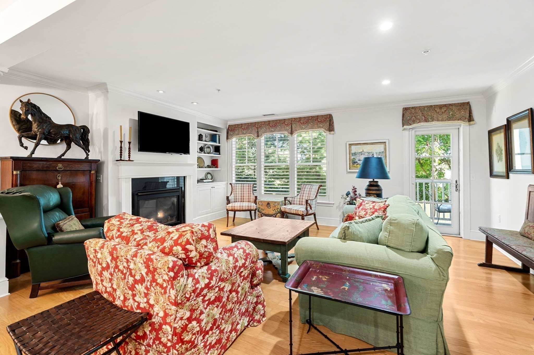 Condominium at 39 Intrepid # 103, Marblehead MA 01945, Marblehead, photo 5 of 21