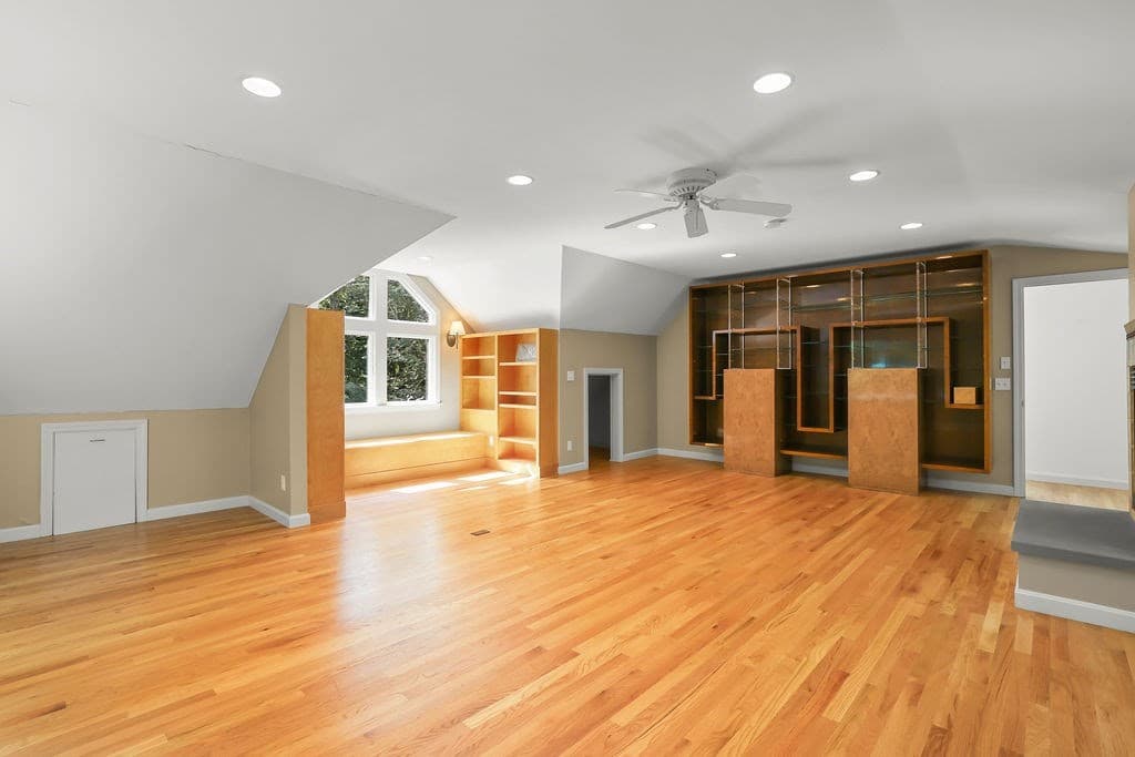 Single Family Residence at 821 W Falmouth Hwy, Falmouth MA 02540, Falmouth, photo 31 of 42