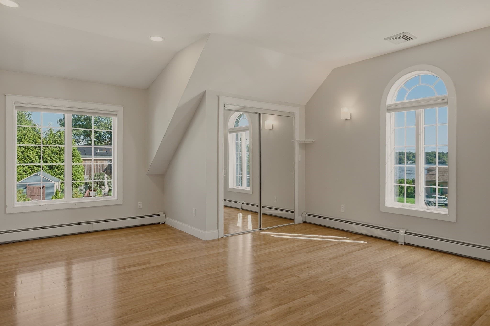 Single Family Residence at 33 Flores, Fall River MA 02721, Fall River, photo 18 of 39