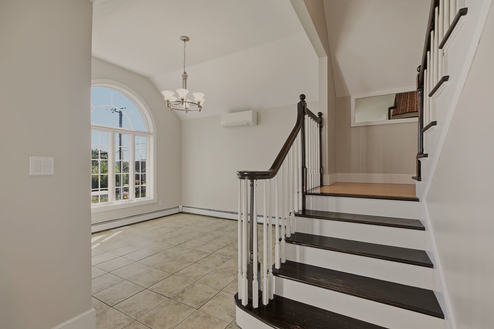 Single Family Residence at 33 Flores, Fall River MA 02721, Fall River, photo 15 of 39