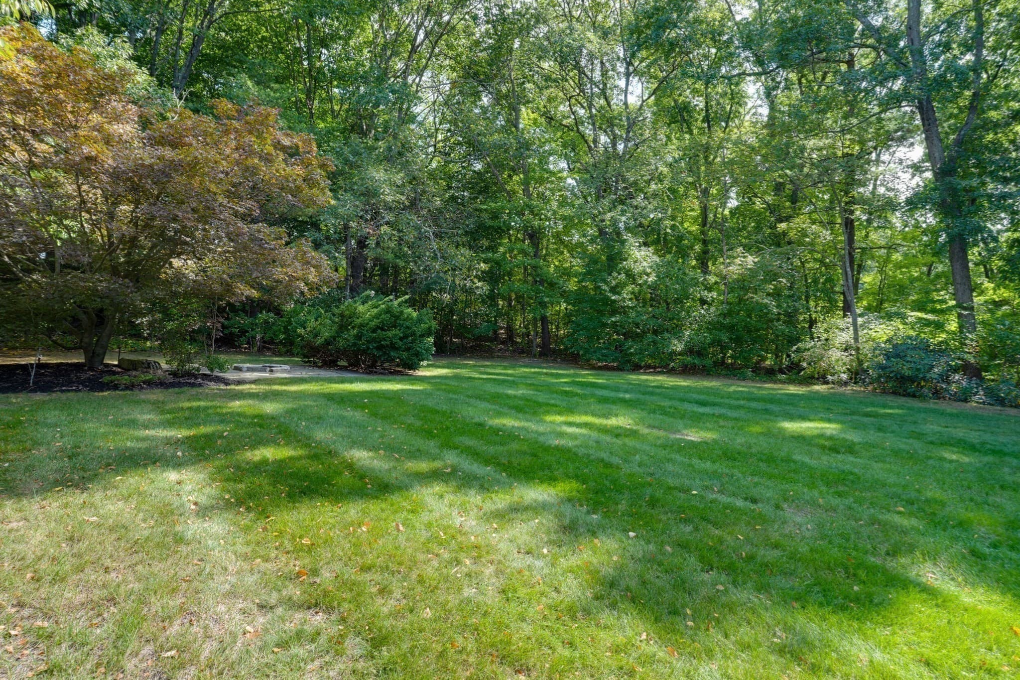 Single Family Residence at 82 N Quinsigamond Ave, Shrewsbury MA 01545, Shrewsbury, photo 39 of 41