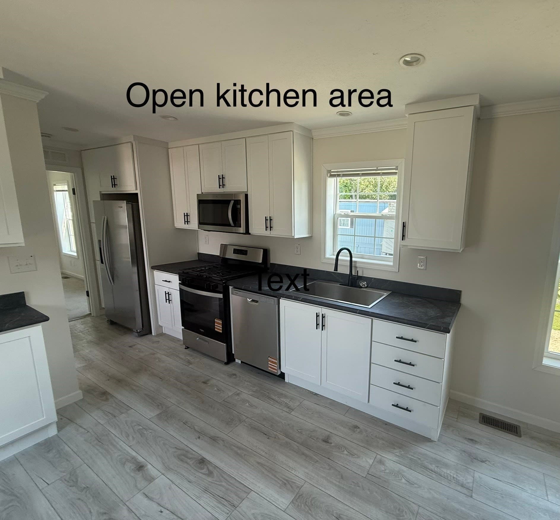 Mobile Home at 5 Lydia Drive, Plymouth MA 02360, Plymouth, photo 2 of 10