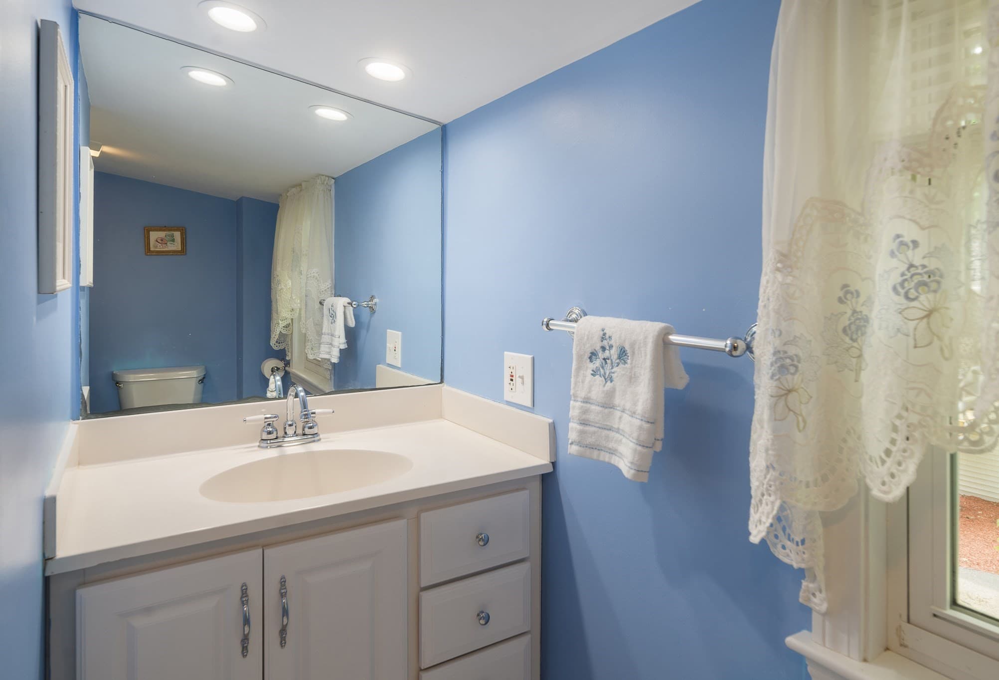 Single Family Residence at 39 Montrose Ave, Wakefield MA 01880, Wakefield, photo 30 of 42