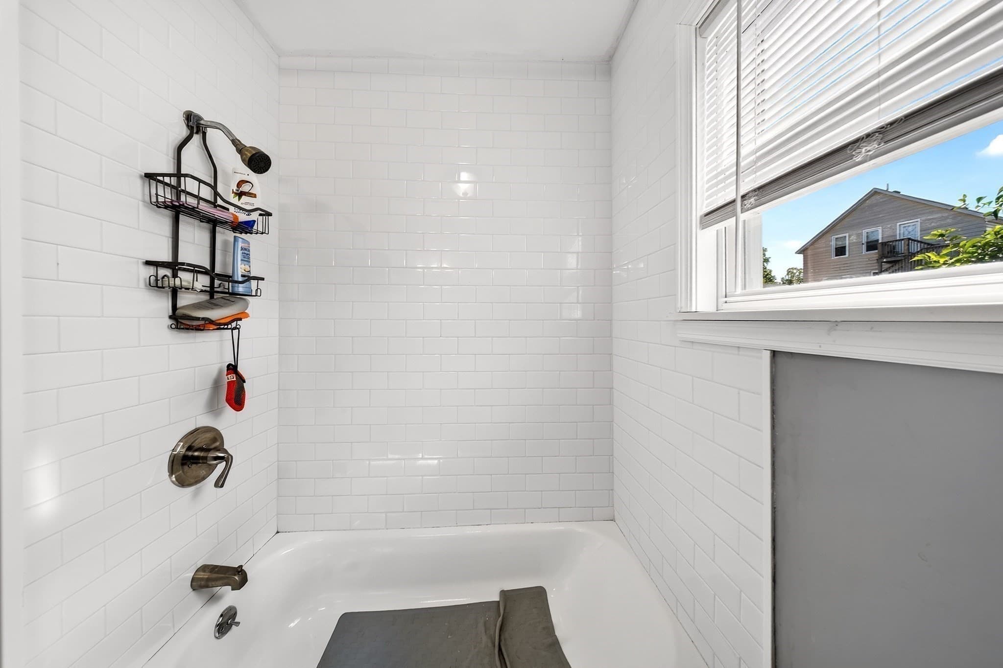 Single Family Residence at 222 Albion St, Fall River MA 02723, Fall River, photo 16 of 29