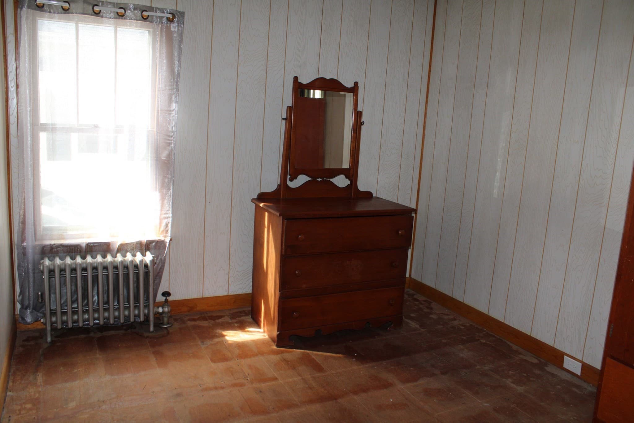 2 Family - 2 Units Up/Down at 17 Clarence St, Attleboro MA 02703, Attleboro, photo 7 of 21