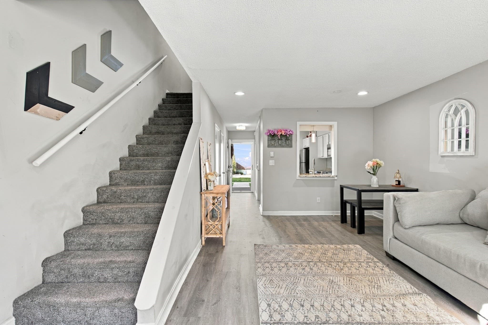 Condominium at 41 Foundry # 3, Easton MA 02375, Easton, photo 10 of 25