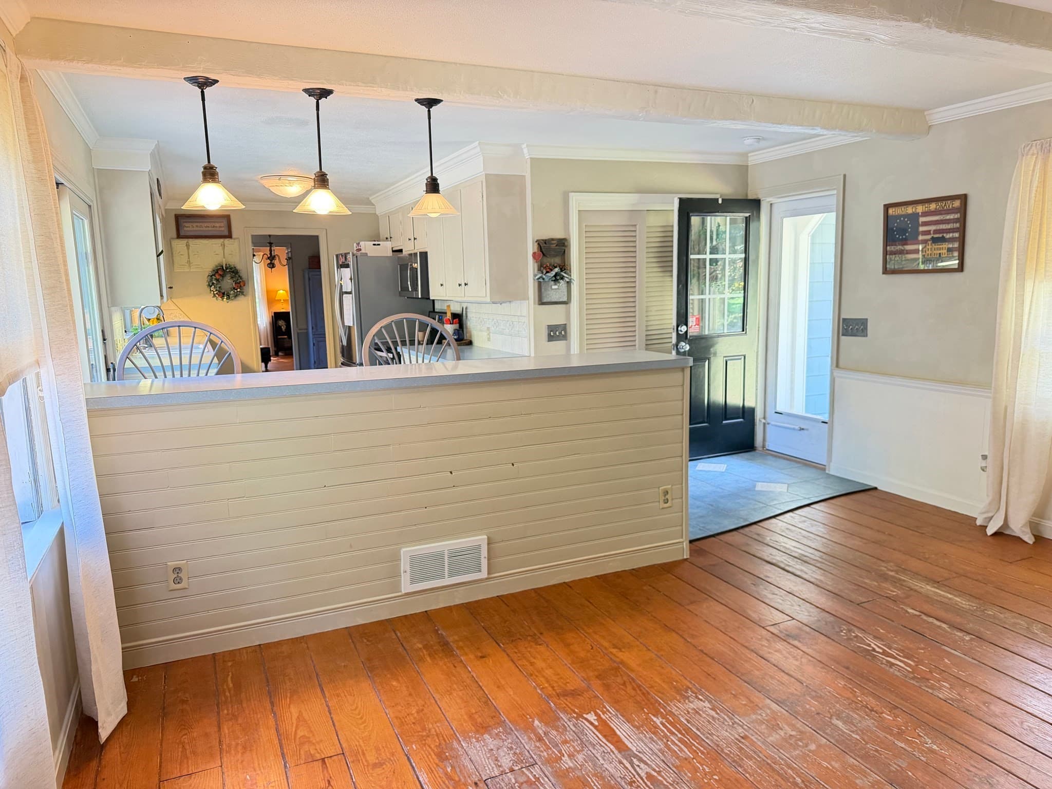 Single Family Residence at 81 Coventry Ln, Longmeadow MA 01106, Longmeadow, photo 9 of 42