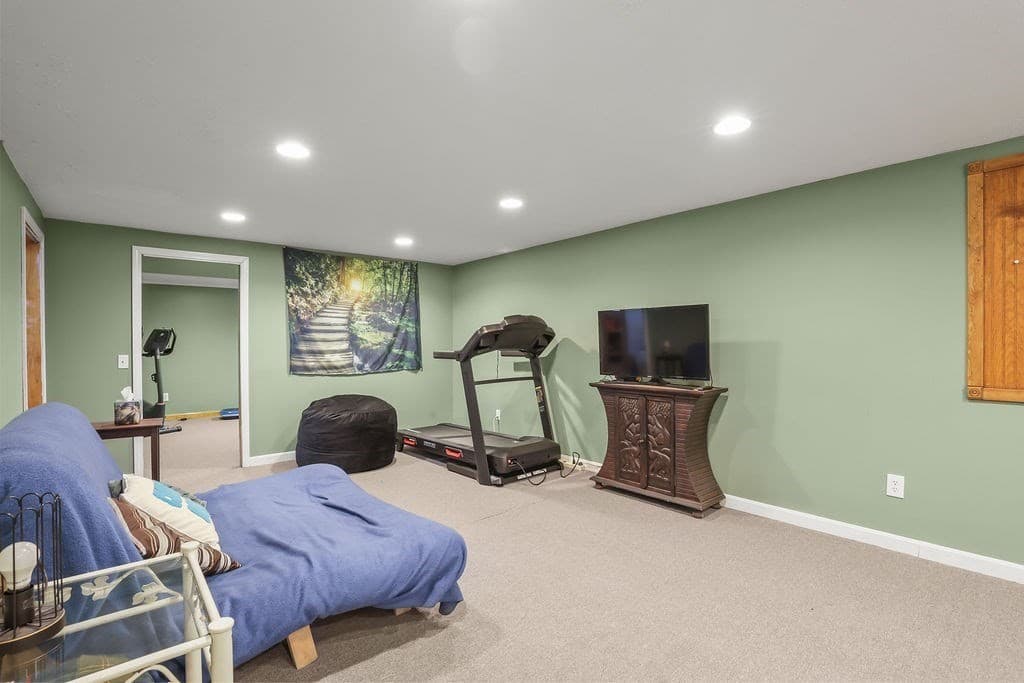 Single Family Residence at 19 Steven P Wentworth Rd, Falmouth MA 02556, Falmouth, photo 34 of 42