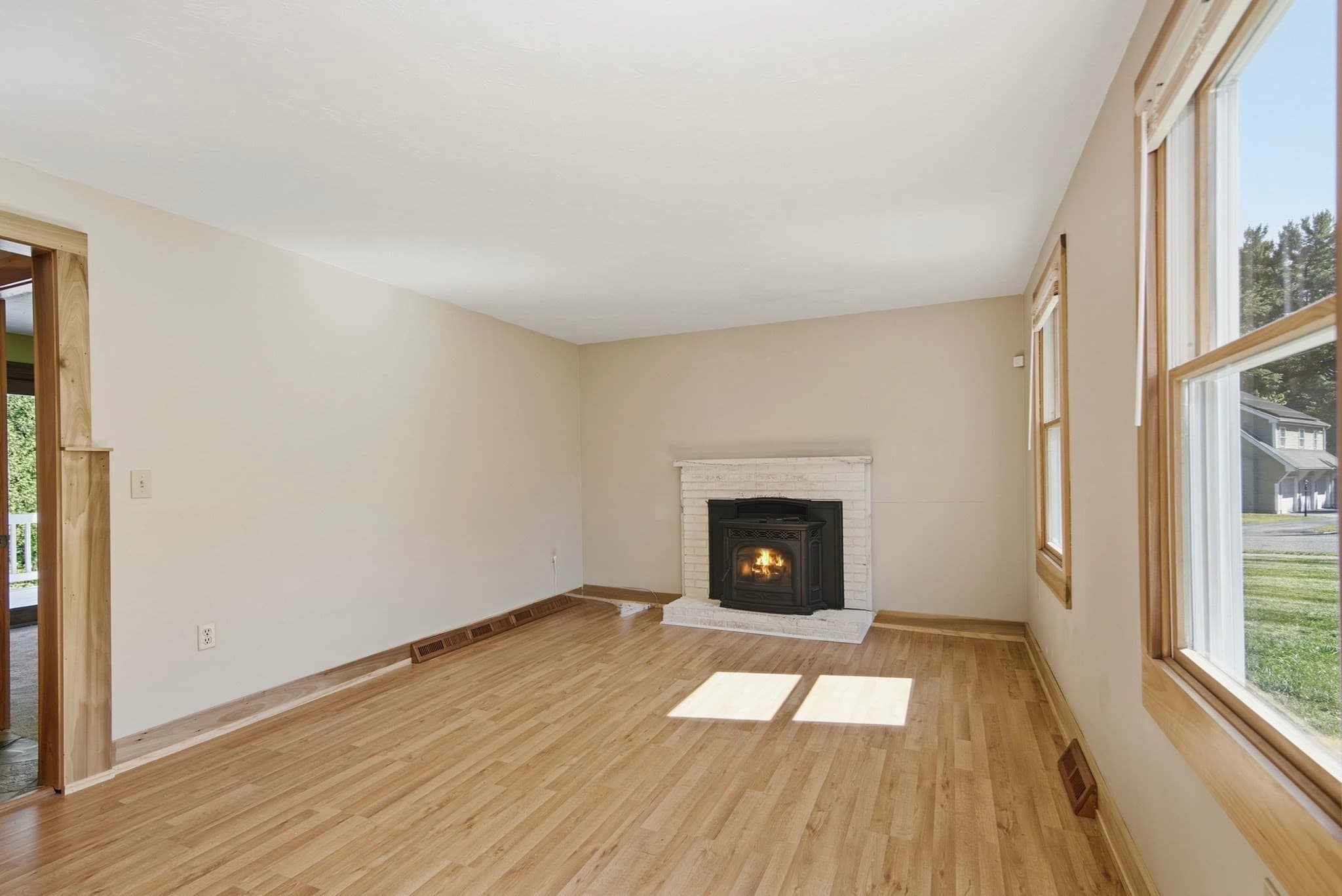 Single Family Residence at 3 Briarwood Road, Franklin MA 02038, Franklin, photo 15 of 42