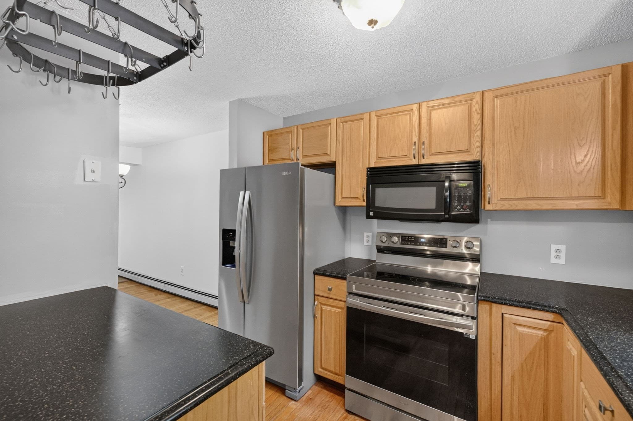 Condominium at 685 Bay St. # 15, Taunton MA 02780, Taunton, photo 7 of 34