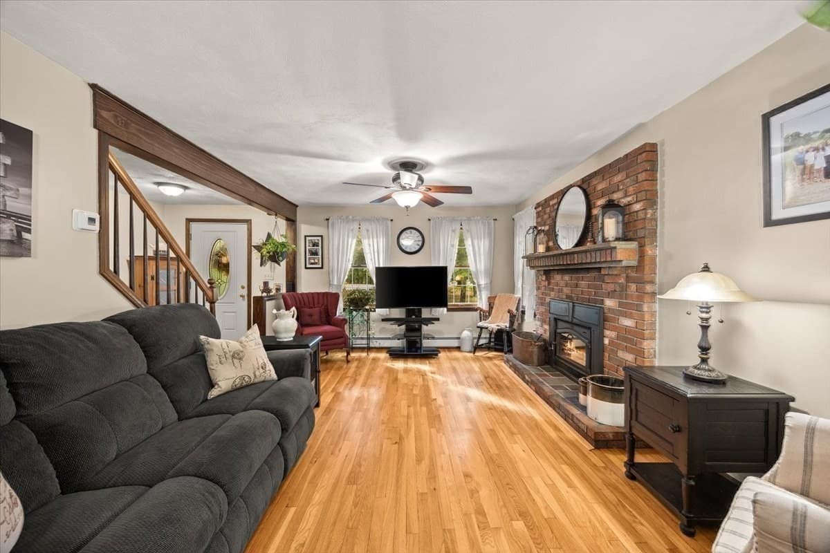 Single Family Residence at 4 Winslow Way, Freetown MA 02717, Freetown, photo 11 of 30