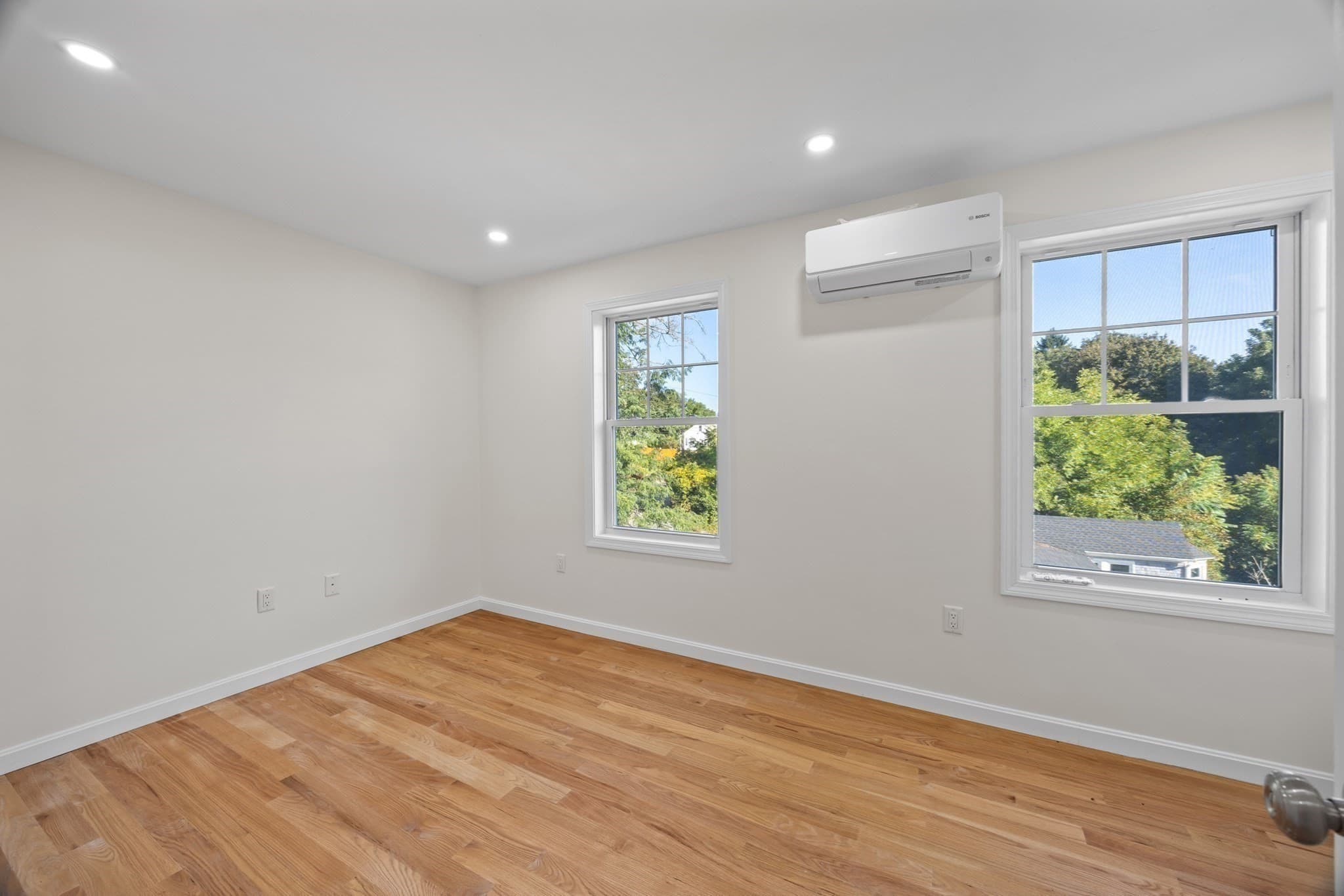 Condominium at 17 Crosby St # B, Webster MA 01570, Webster, photo 19 of 42