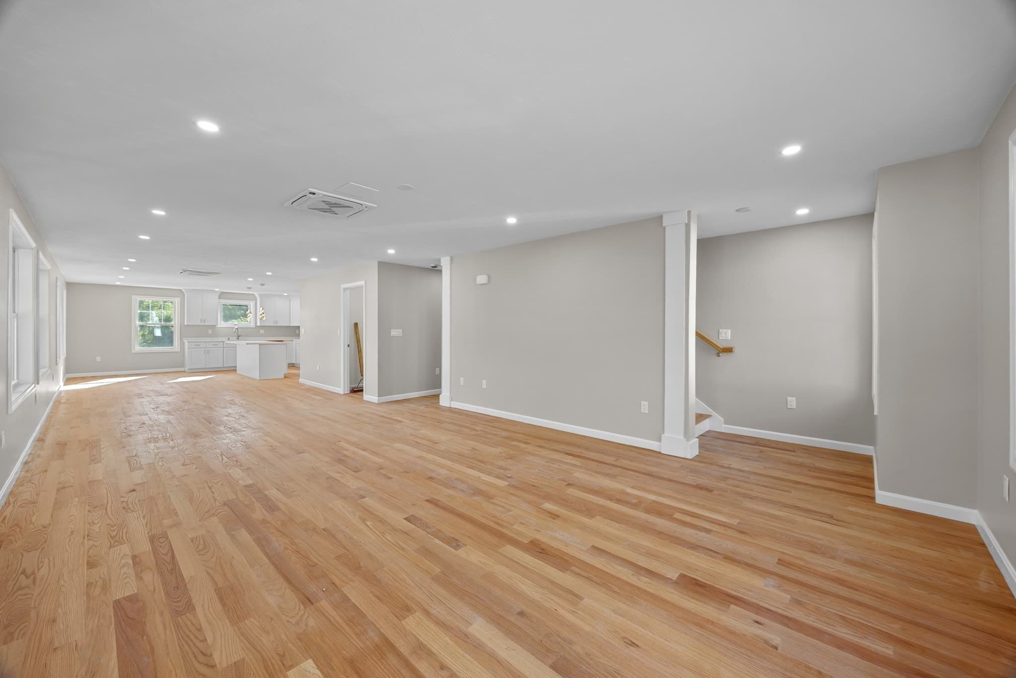 Condominium at 17 Crosby St # B, Webster MA 01570, Webster, photo 4 of 42