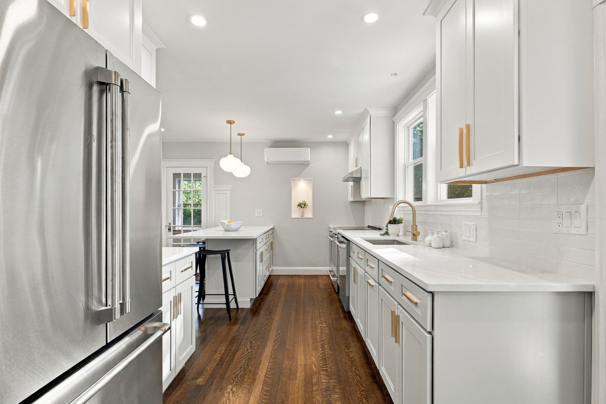 Single Family Residence at 74 Tedesco St, Marblehead MA 01945, Marblehead, photo 9 of 42