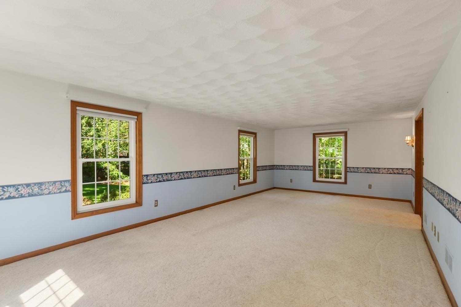 Single Family Residence at 3 Karen Way, Methuen MA 01844, Methuen, photo 16 of 37