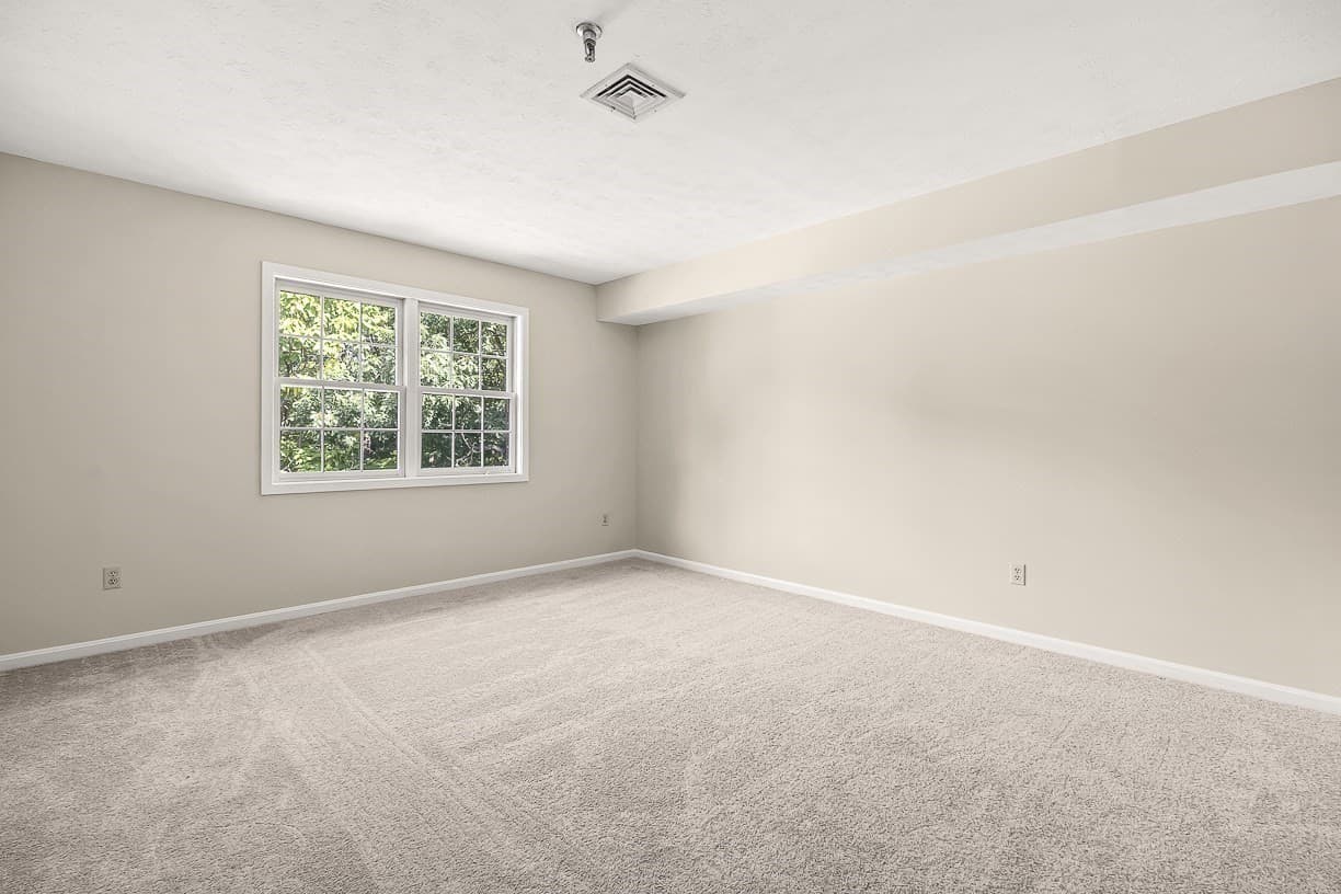 Condominium at 59 Mill St # 302, Dracut MA 01826, Dracut, photo 16 of 19