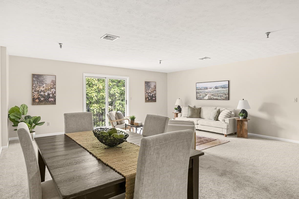59 Mill St # 302, Dracut MA 01826