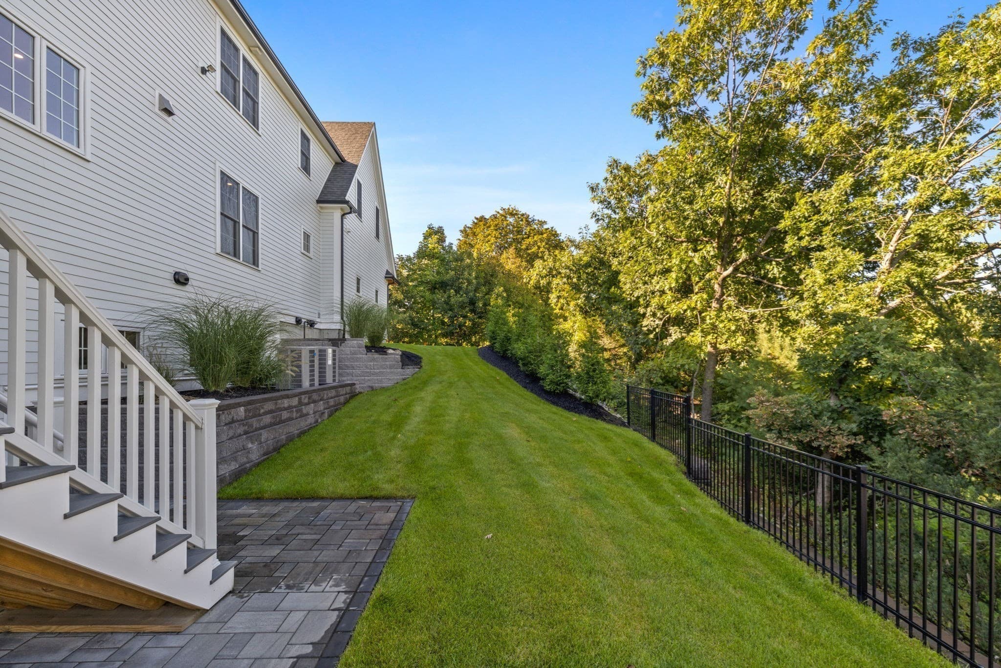 Single Family Residence at 14 Liana St, Woburn MA 01801, Woburn, photo 33 of 38
