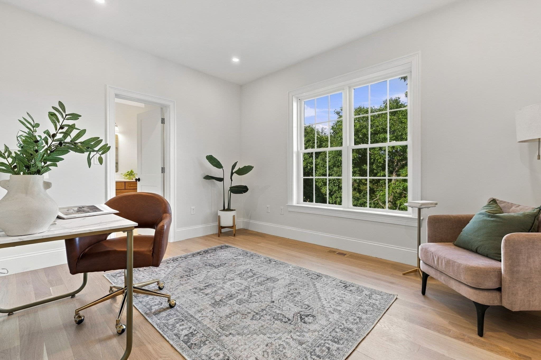 Single Family Residence at 14 Liana St, Woburn MA 01801, Woburn, photo 18 of 38