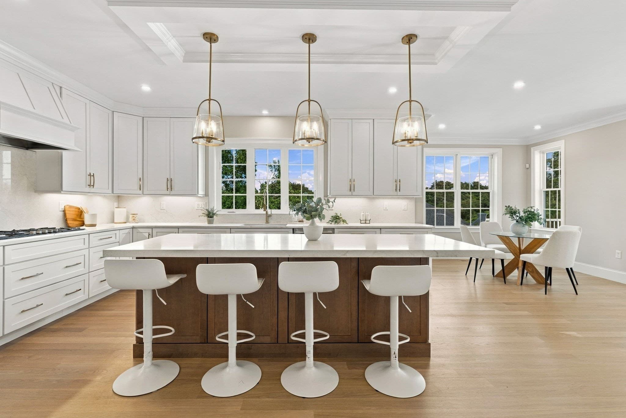 Single Family Residence at 14 Liana St, Woburn MA 01801, Woburn, photo 11 of 38