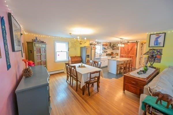 Single Family Residence at 54R Nahant St, Lynn MA 01902, Lynn, photo 8 of 9