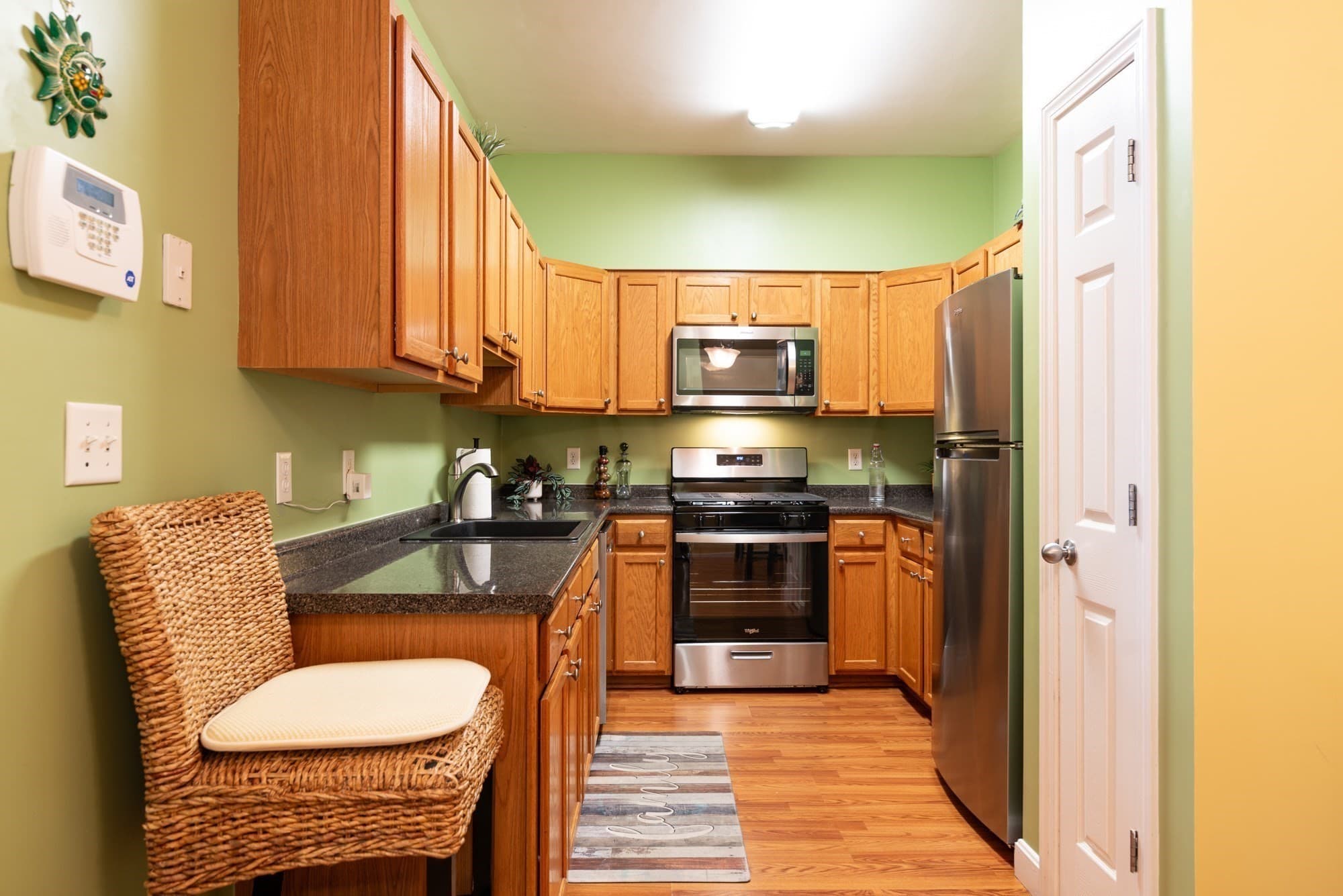 Condominium at 23 Hampshire Rd # 113, Methuen MA 01844, Methuen, photo 10 of 32