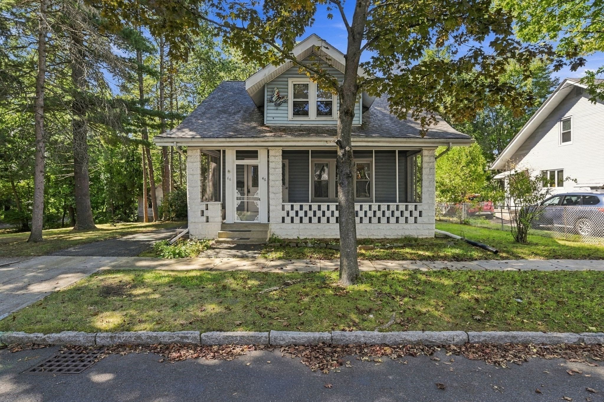 Single Family Residence at 46 Rush St, Springfield MA 01109, Springfield, photo 3 of 40