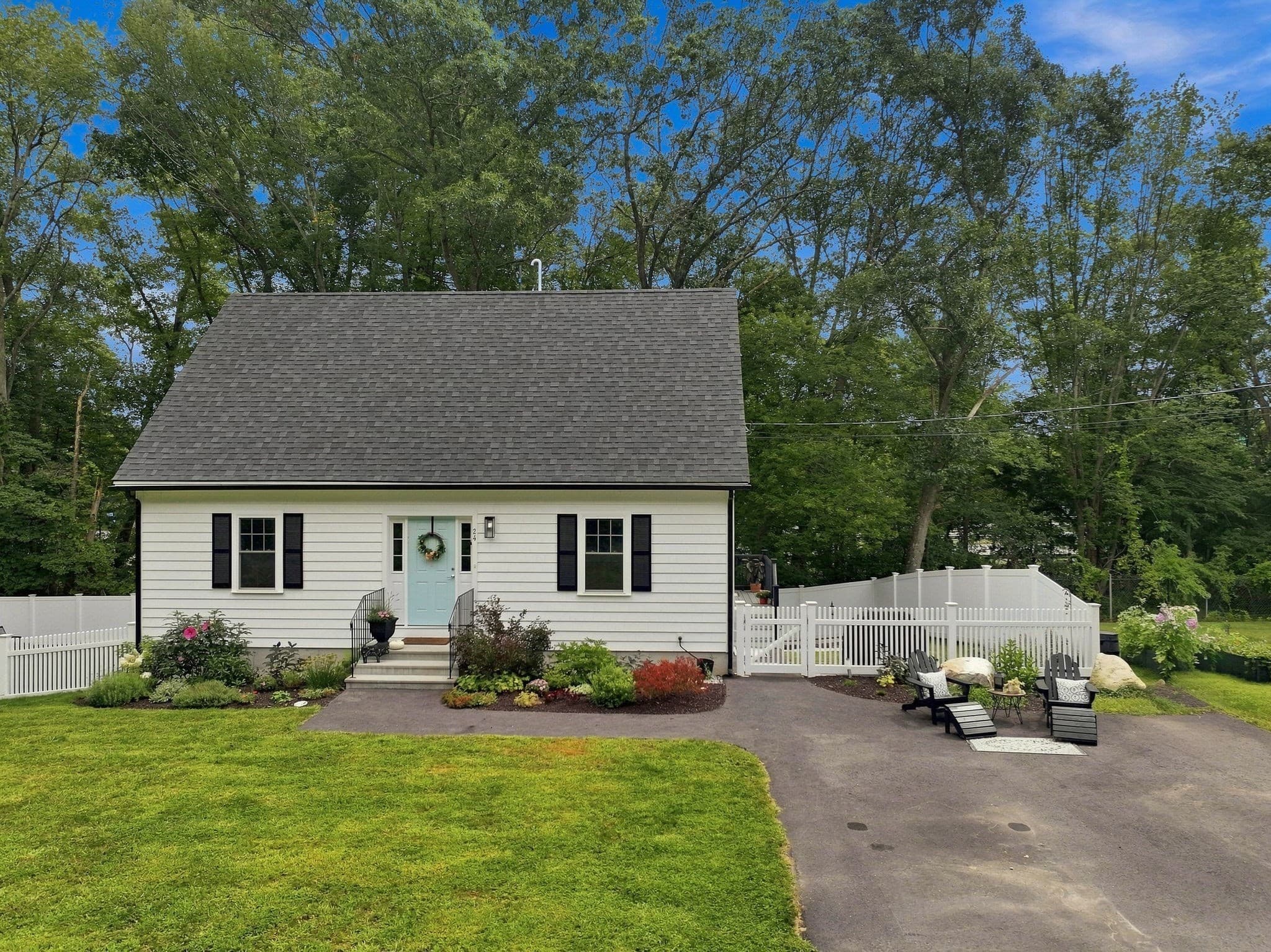 Single Family Residence at 24 Locust St, Salisbury MA 01952, Salisbury, photo 33 of 38