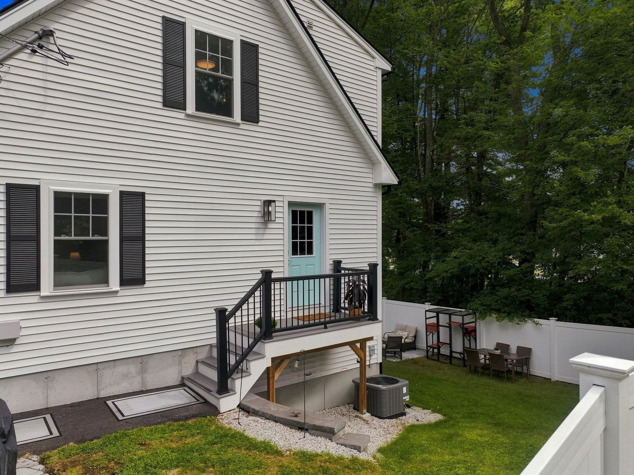 Single Family Residence at 24 Locust St, Salisbury MA 01952, Salisbury, photo 31 of 38