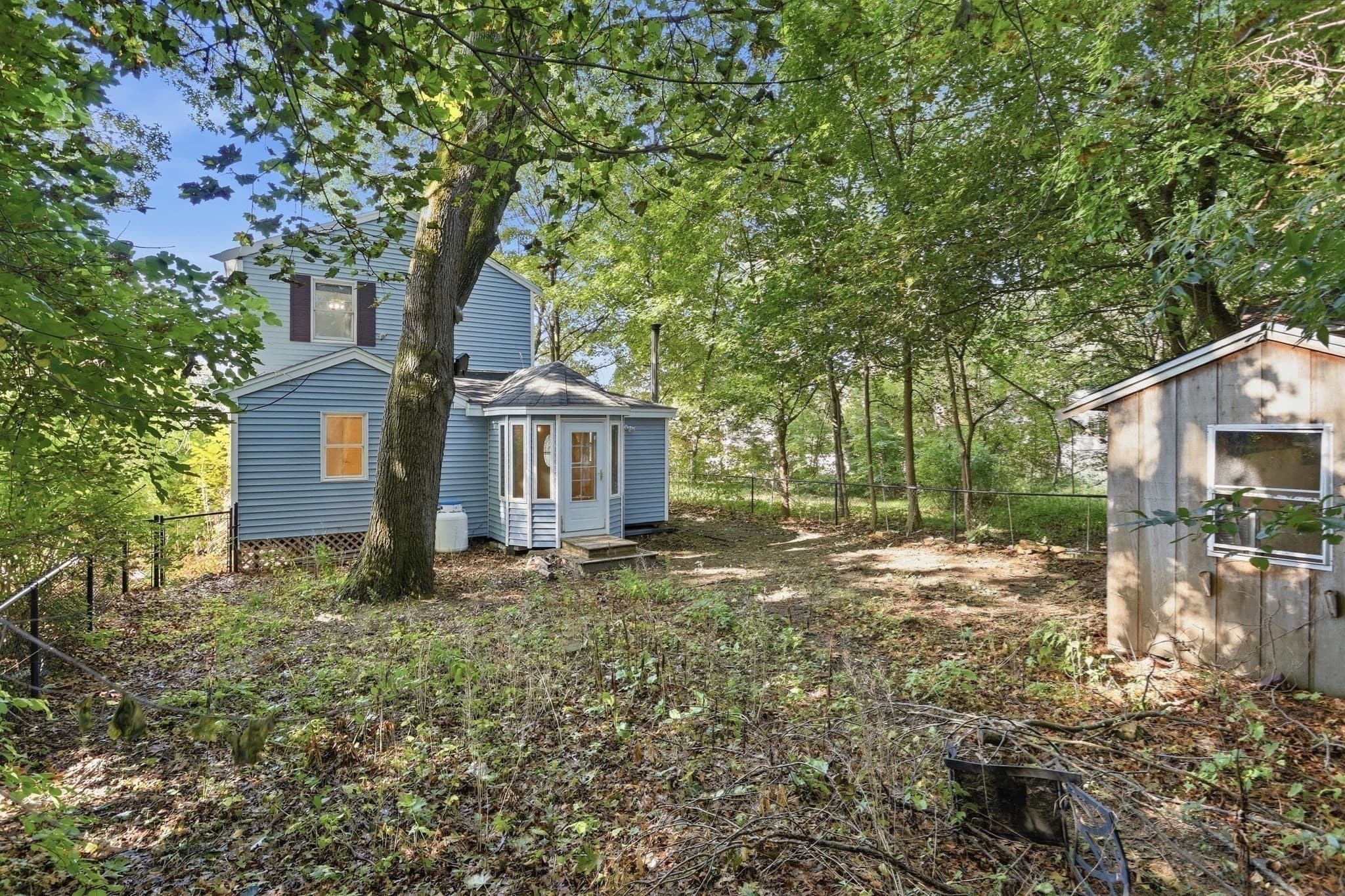 Single Family Residence at 141 Long Pond Dr, Dracut MA 01826, Dracut, photo 24 of 28