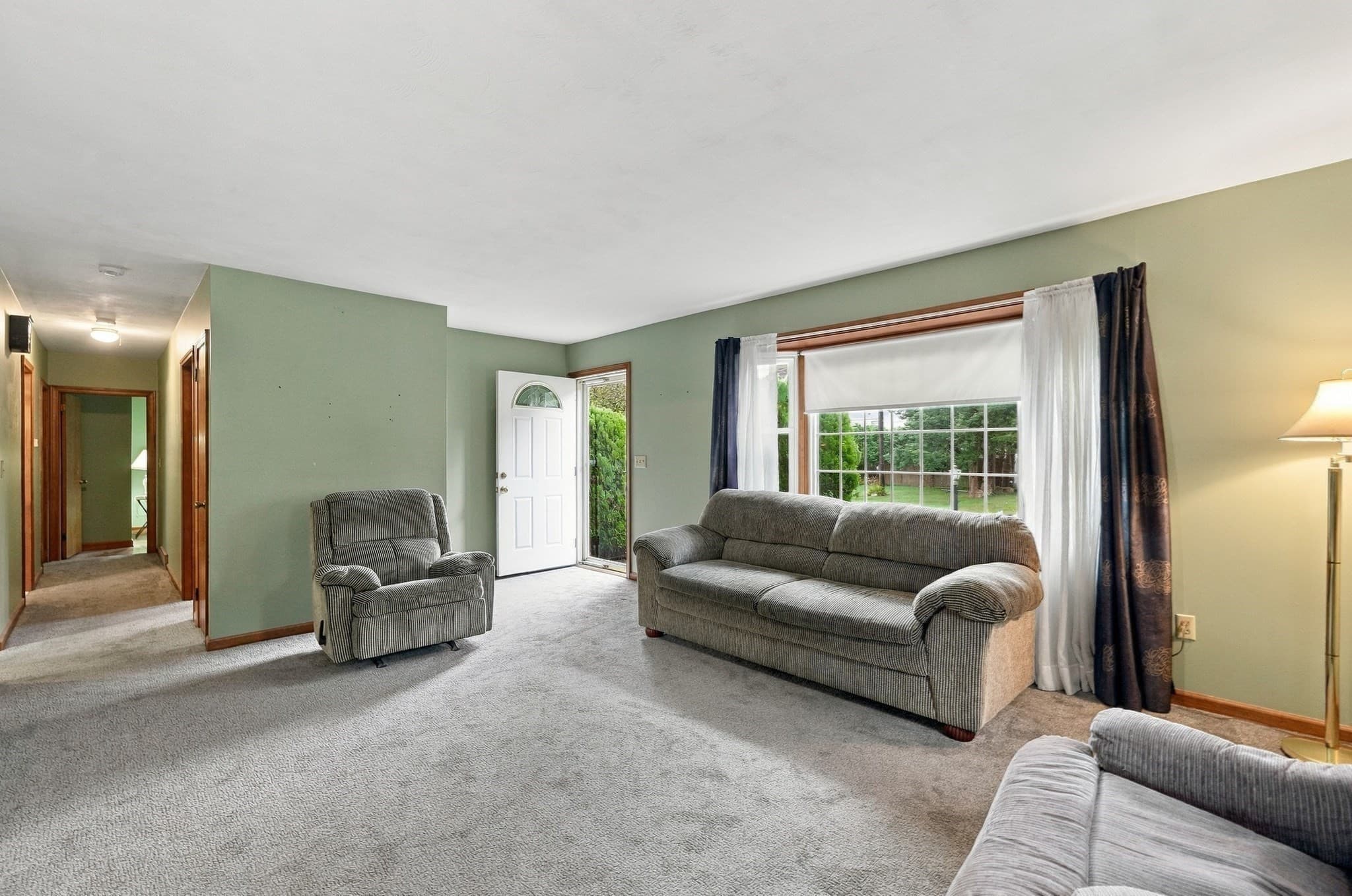 Single Family Residence at 6 Lincoln Dr, Fairhaven MA 02719, Fairhaven, photo 16 of 40