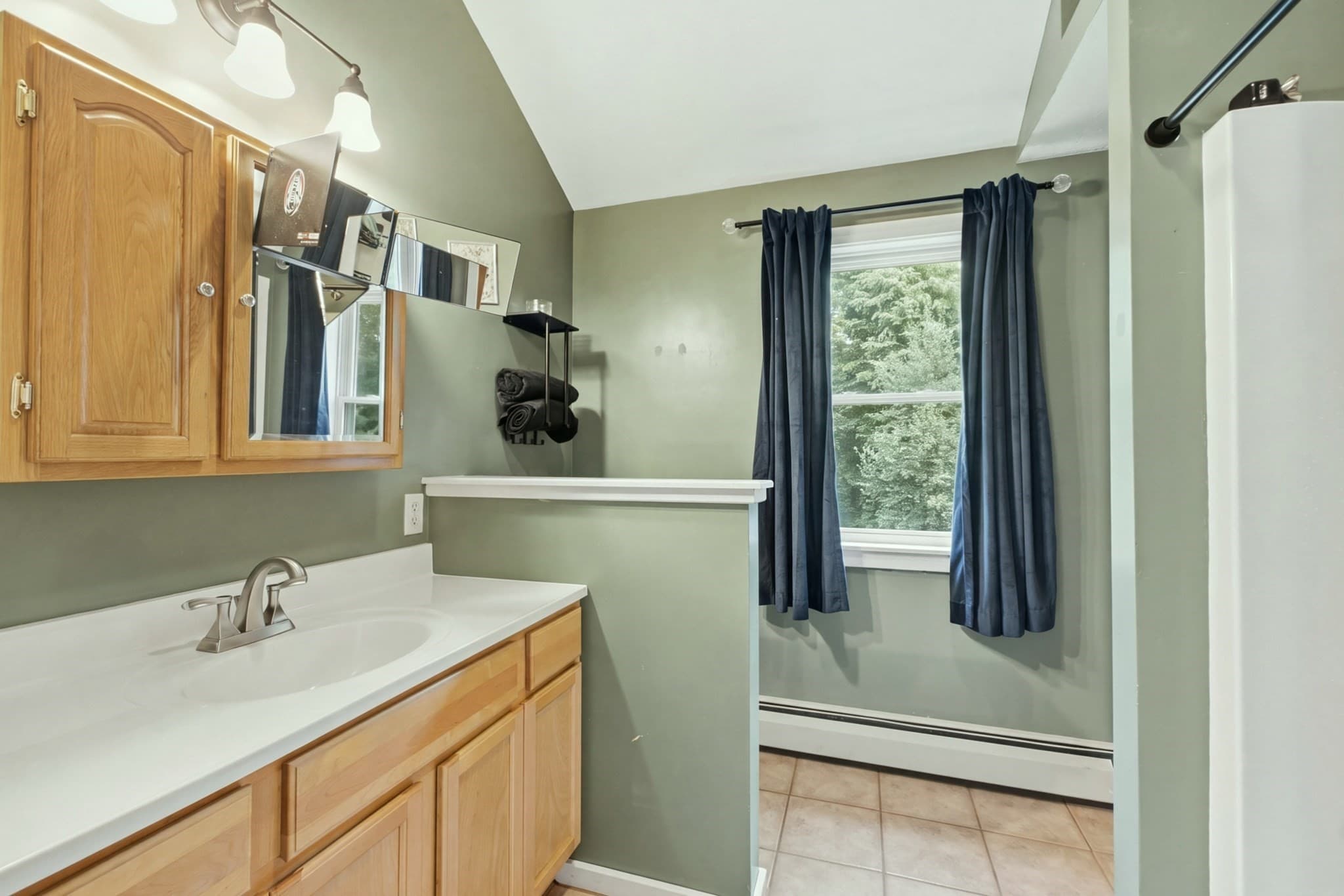 Single Family Residence at 128 Baldwin Street, Leicester MA 01524, Leicester, photo 12 of 29