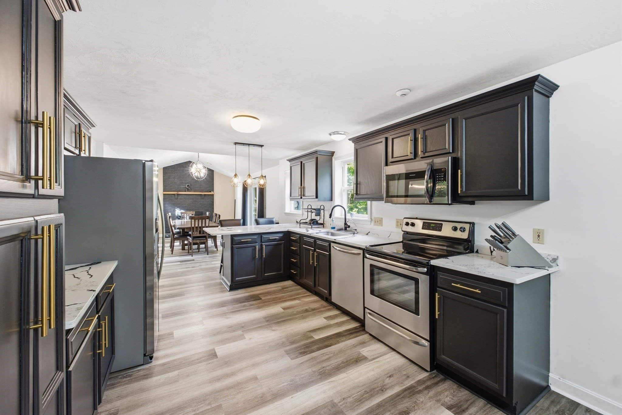 Single Family Residence at 128 Baldwin Street, Leicester MA 01524, Leicester, photo 3 of 29