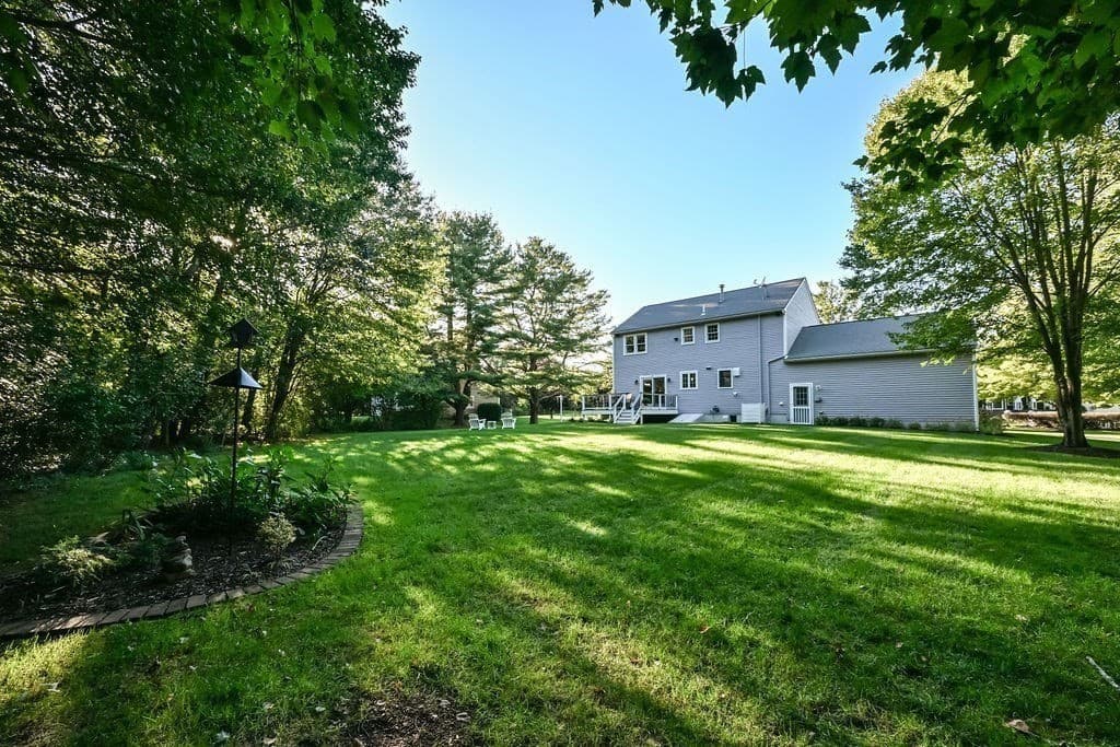 Single Family Residence at 7 Southpark Ln, Mansfield MA 02048, Mansfield, photo 36 of 42